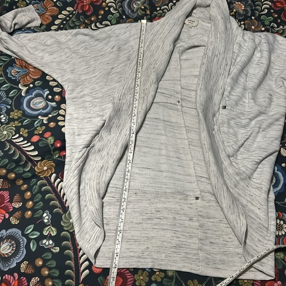 Wilfred heather gray studded Diderot cardigan sz M - Picture 10 of 10